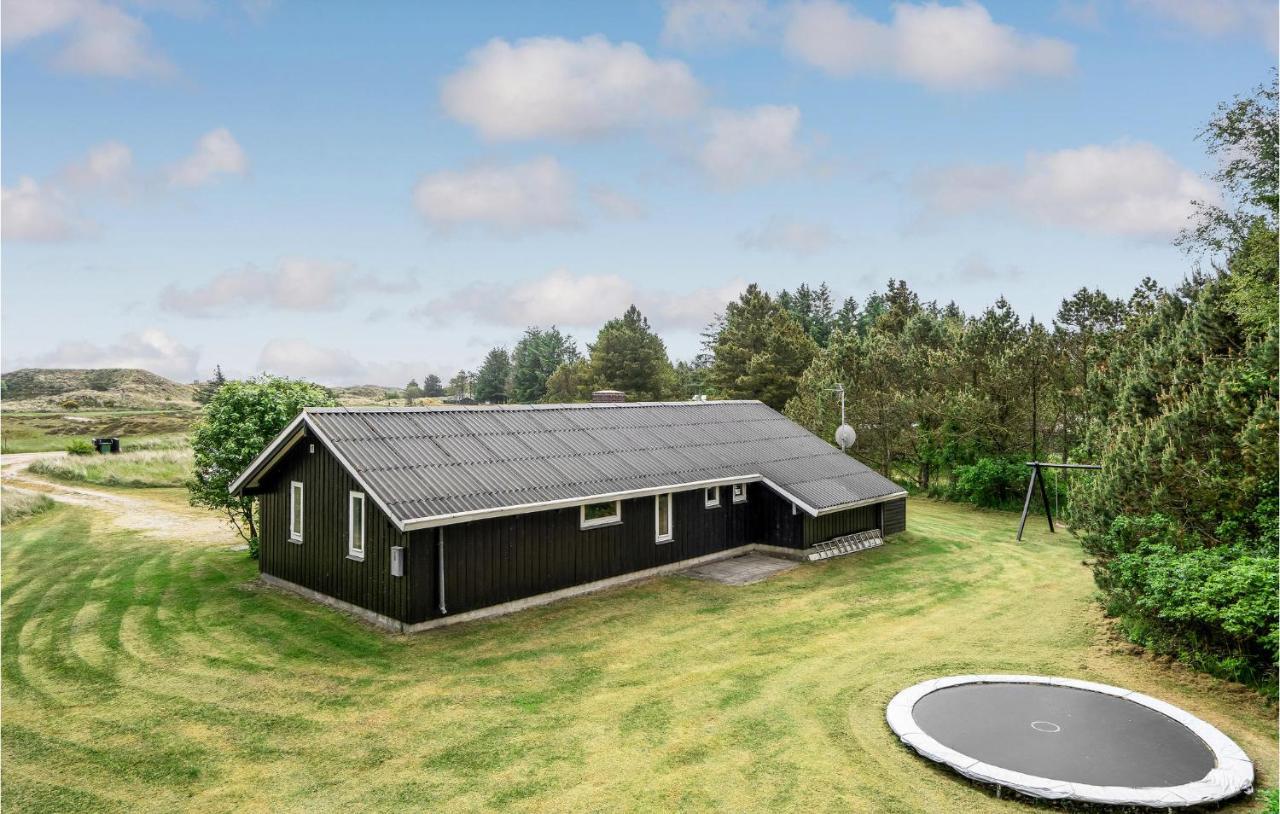 Amazing Home In Blavand With Wifi エクステリア 写真